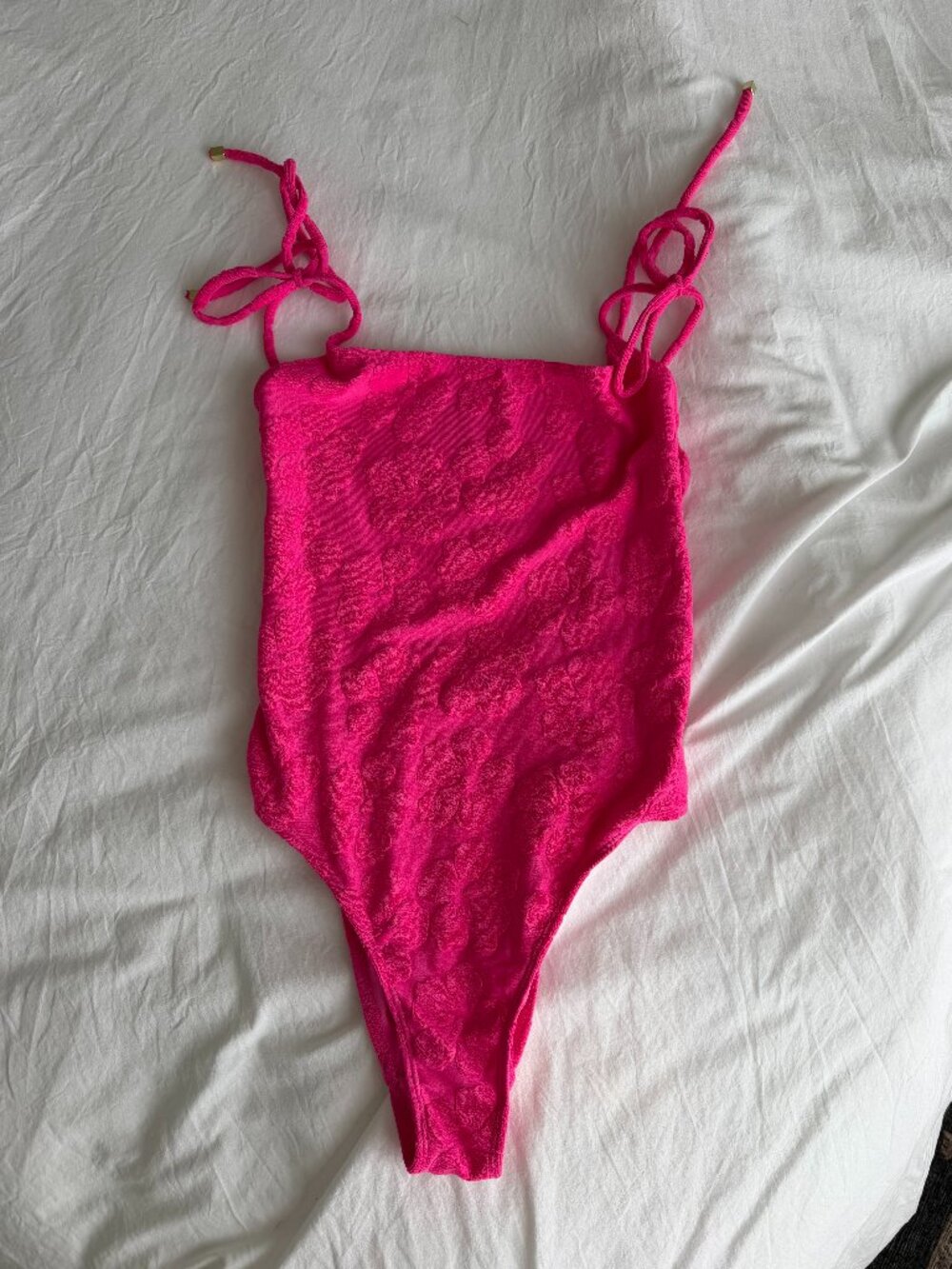 Simons Hot Pink Swimsuit 💗